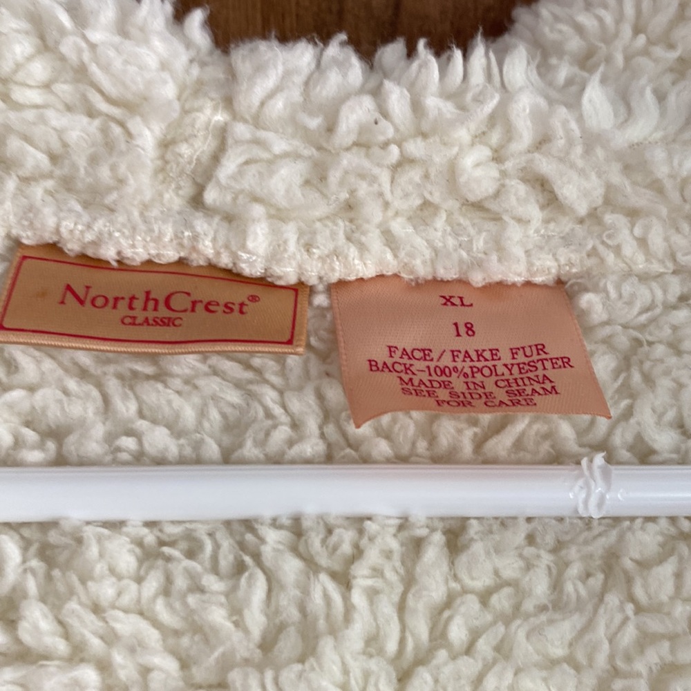 jacket - Picture 3 of 3